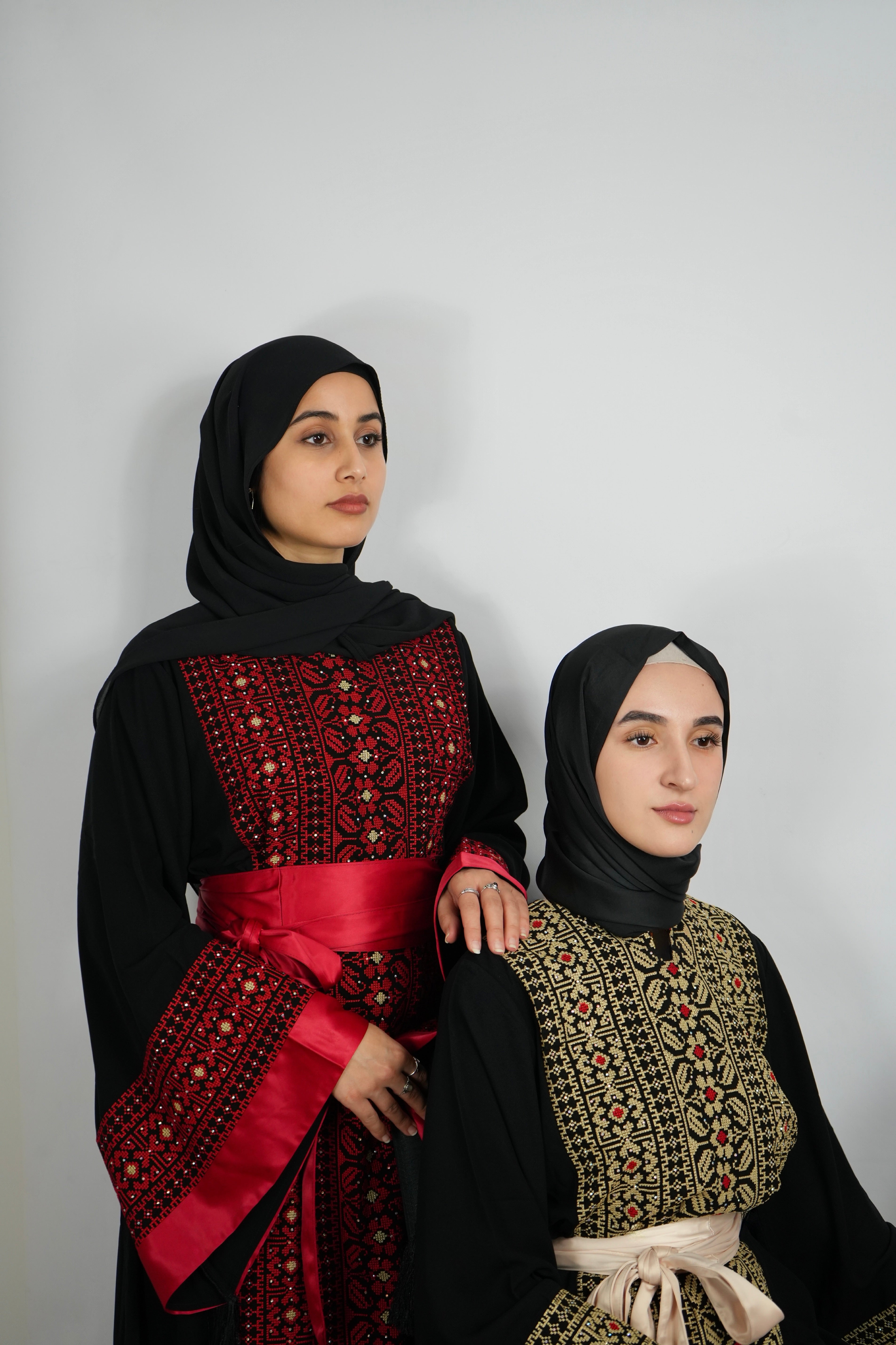 Palestinian Thobe Red